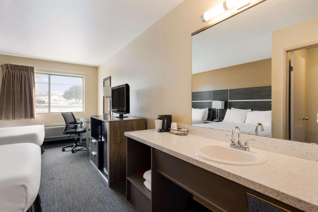 Surestay Hotel By Best Western Wells Eksteriør billede