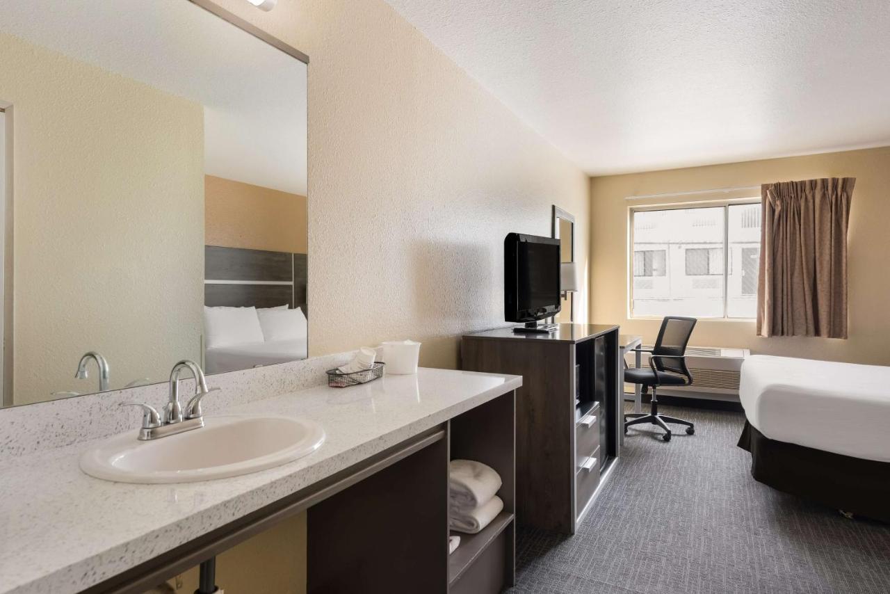 Surestay Hotel By Best Western Wells Eksteriør billede