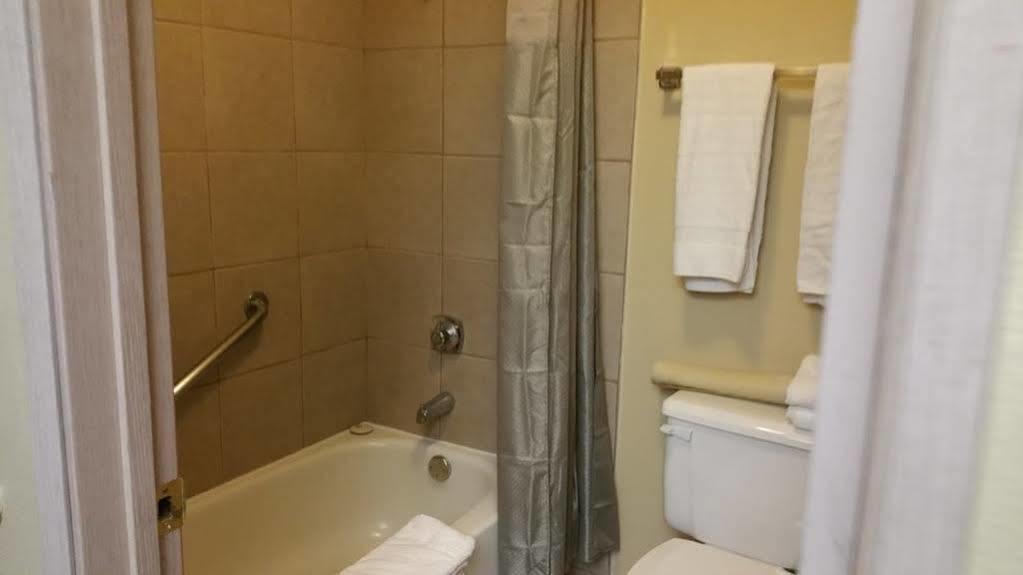 Surestay Hotel By Best Western Wells Eksteriør billede